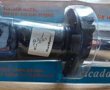 Antique Car Oooga Sound Horn