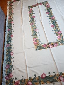 Brand New Portuguese Tablecloth and 12 Napkins