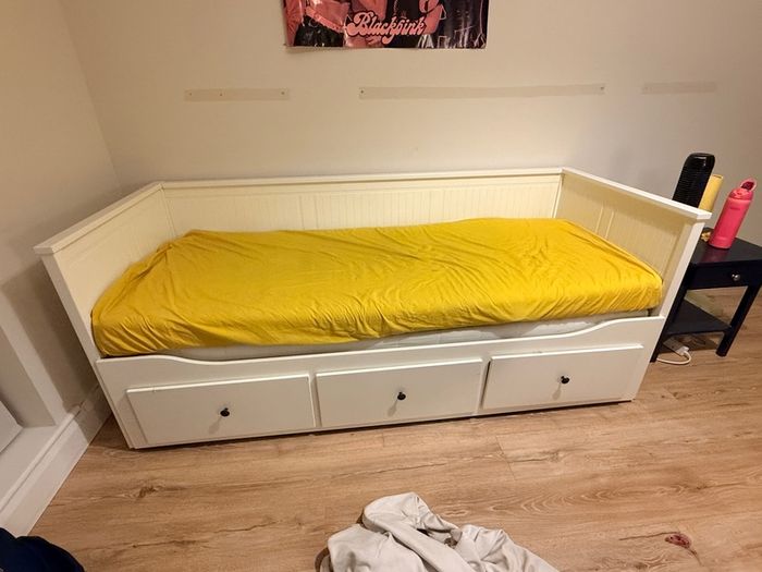 Day Beds
