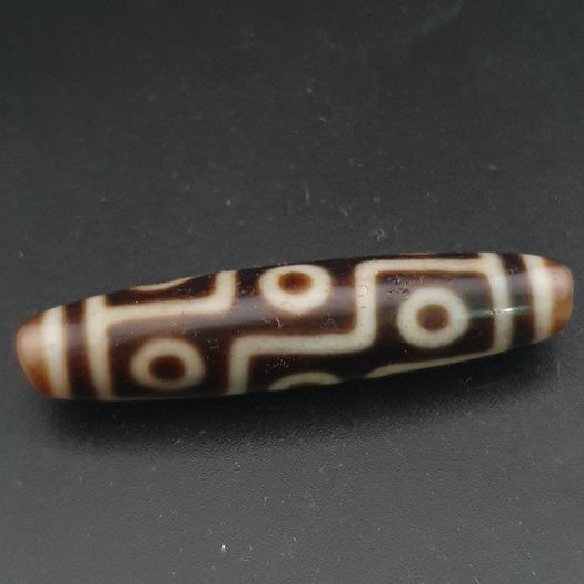 Antique Himalayan 9 Eyes Agate Dzi Bead Amulet