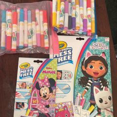 "Mess Free" colouring markers and paper
