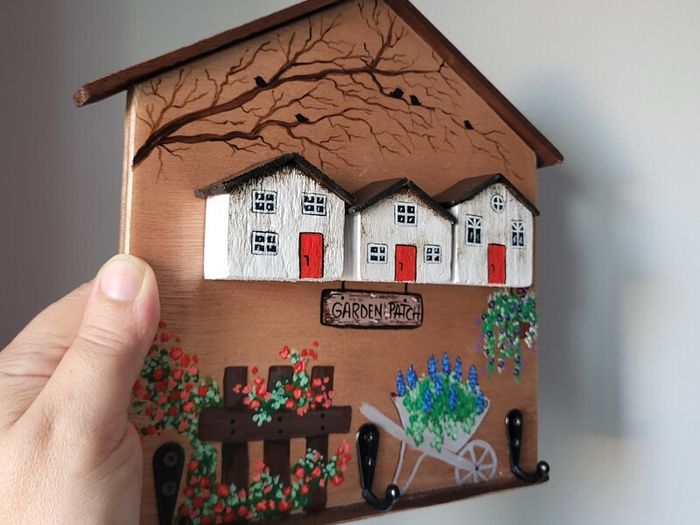 Handcrafted wooden key holder!