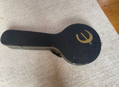 Banjo case