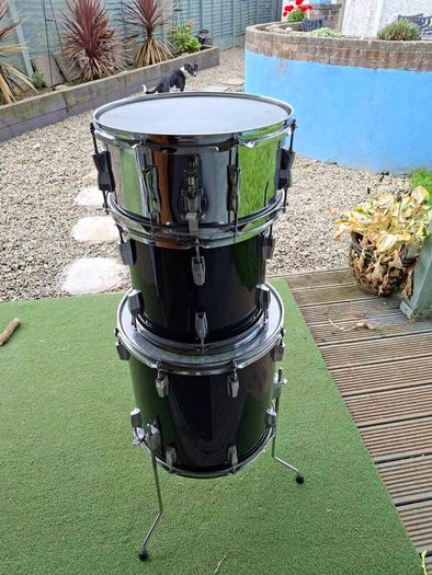 Yamaha Power V Drums