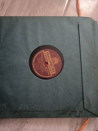 Amazing Vintage HMV Shellac 78 RPM Record Collection and Vinyl Box Set
