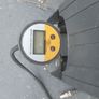 bike pump Image 3