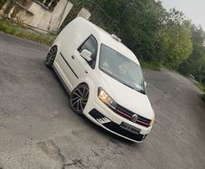 Caddy van
