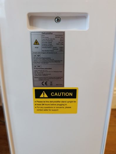 JHS 20L Dehumidifier - With Digital Display - Excellent Condition