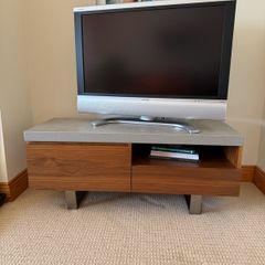 furniture & TV