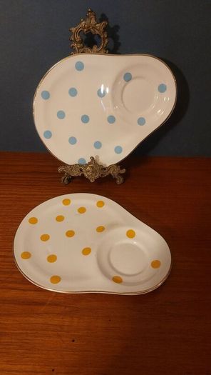 Fabulous Rare Pair of Vintage Arklow Pottery "The Abbey Supper Set" Spotty Tennis Set Plates Made for the Irish Trading Company