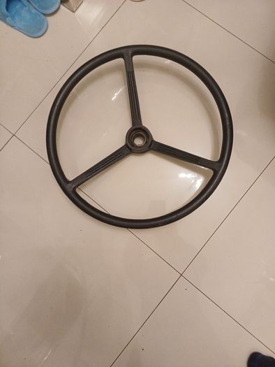 Tractor steering wheel