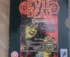 Evil dead trilogy boxset