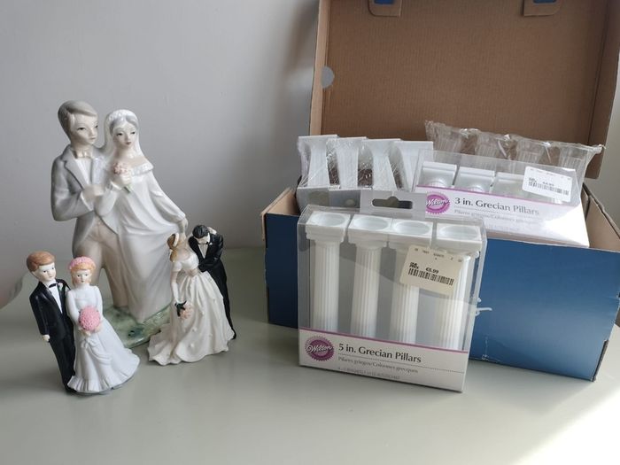 Wedding cake decorations