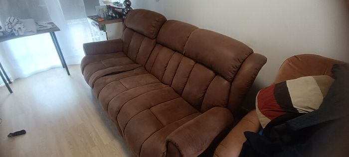 Sofa- 3 Seater