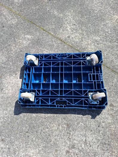 Heavy duty double crate dolly