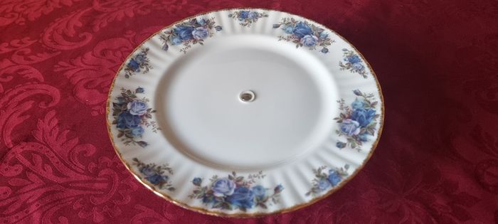 Royal Albert Moonlight Rose Bone China Gold Gilt Footed Cake Stand Made In England