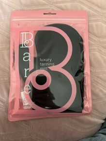 Bare tanning mitt