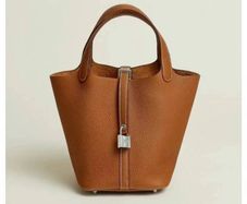 Hermes Picotin 18 Gold colour