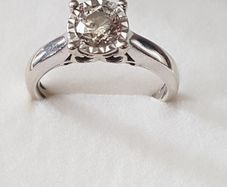 diamond solitaire