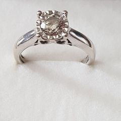 diamond solitaire
