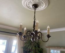 2 ceiling and 2 wall lights