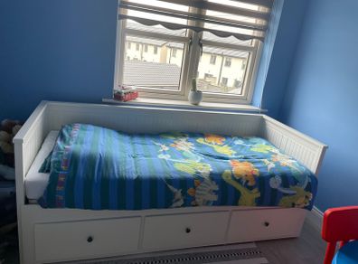 bed
