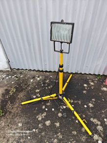 500w site light