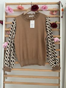 jumper bnwt tan jumper with frilled neckline and blouse style sleeves freesize 12/14