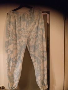 Women's track bottoms
