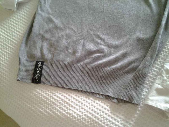 Henleys Grey Jumper/Shirt for Men - Size M