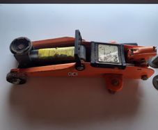 trolley jack, 2 axle stands