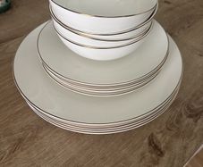 MalaCasa Bone China set