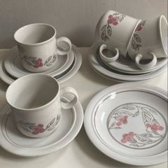 Vintage ceramic twelve piece tea set