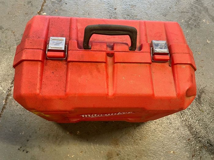 milwaukee box