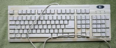 Vintage Keyboard Sumvision