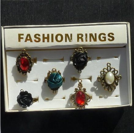 Vintage Style Ring - nice gift