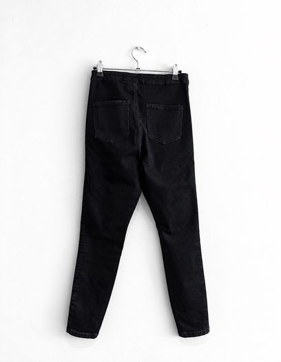 Pre Owned Missguided Petite Black High Waisted Ripped Knee Skinny Jeans