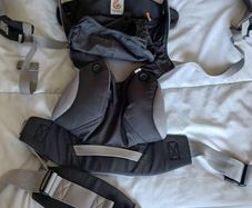 Ergo baby carrier
