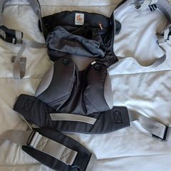 Ergo baby carrier