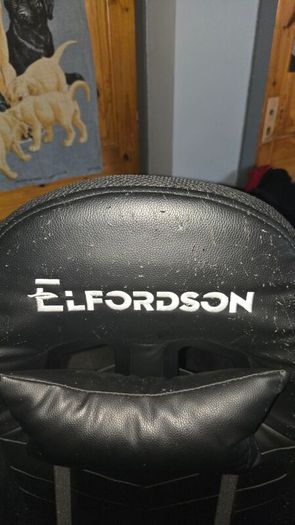 gaming chair