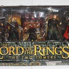 Lord Of The Rings The Two Towers Helms Deep Battle Figure Set