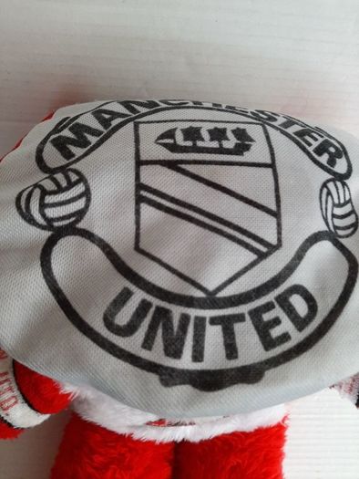 vintage man United teddy and cap and armbands from early 80,s
