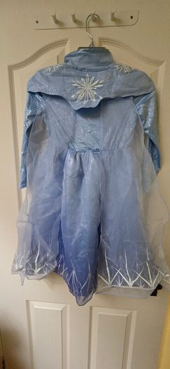 Elsa costume