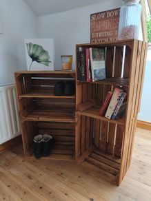 Shelf/ storage unit