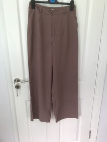 Wide leg trousers