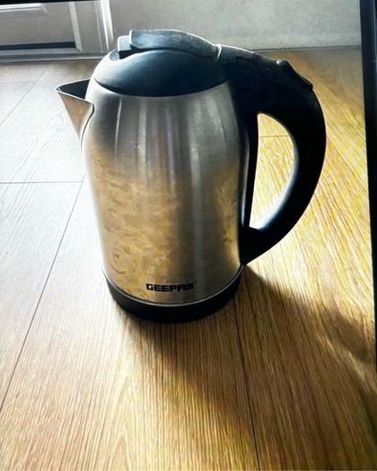 Geepas  kettle