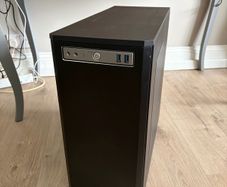 Corsair Obsidian 550D Mid Tower Case