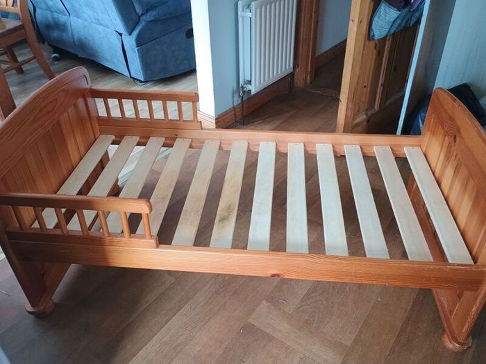 toddler bed