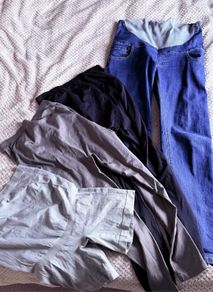 Maternity jeans and leggings