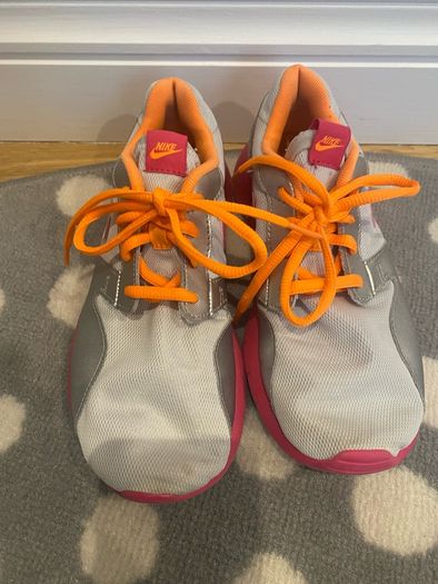 Nike Kaishi Pink, Orange & Silver runners